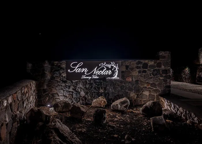 Appart hôtel San Nectar Luxury Vourvoúlos